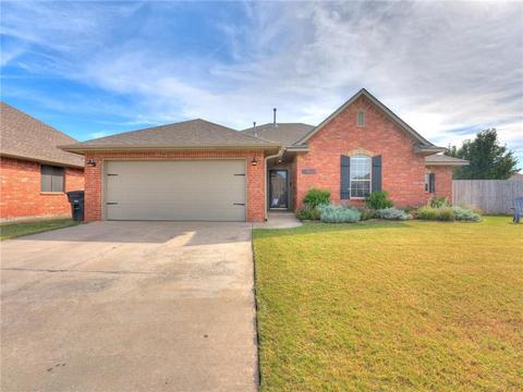 800 Brian Ct, Moore, OK 73160 photo 2