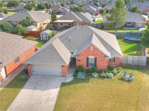 800 Brian Ct, Moore, OK 73160 photo 1