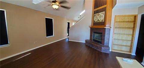 2512 Lakecrest Dr, Moore, OK 73170 photo 4