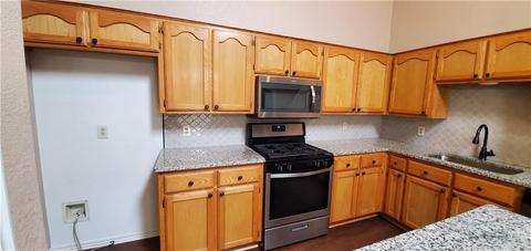 2512 Lakecrest Dr, Moore, OK 73170 photo 8