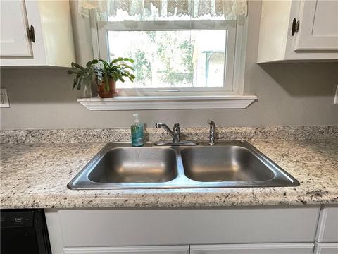 1310 E 2nd St, Cushing, OK 74023 photo 6