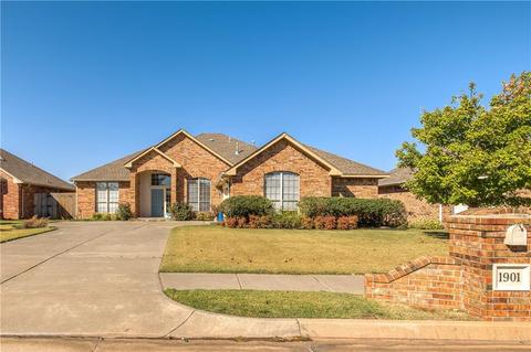 1901 Dorothy Dr, Moore, OK 73170 photo 1