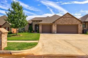 1500 Atalon Dr, Moore, OK 73160 photo 1