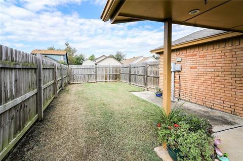2143 Goodrich Dr, Moore, OK 73170 photo 31