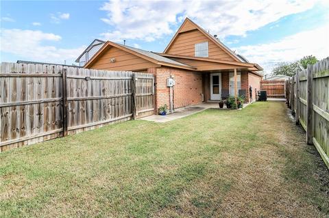 2143 Goodrich Dr, Moore, OK 73170 photo 32