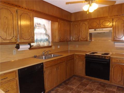 1805 Jupiter St, Altus, OK 73521 photo 6