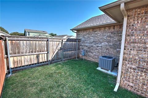 2102 Lonnie Ln, Moore, OK 73170 photo 23