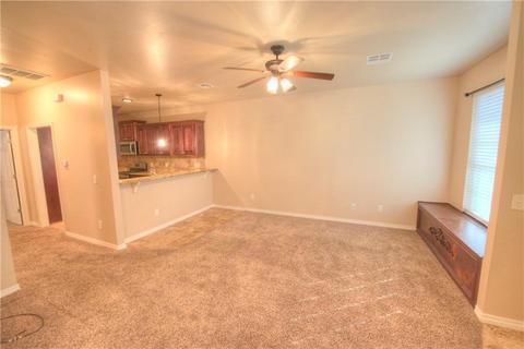 2102 Lonnie Ln, Moore, OK 73170 photo 4