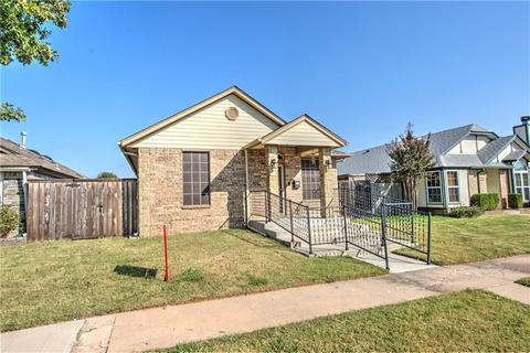 2102 Lonnie Ln, Moore, OK 73170 photo 2