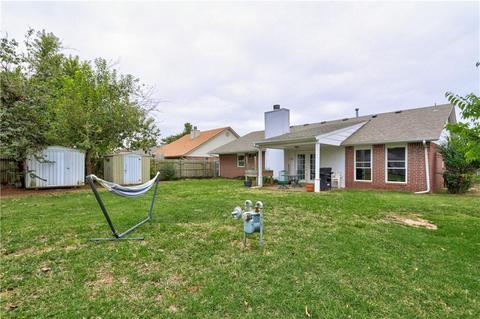 832 Lakecrest Dr, Moore, OK 73170 photo 29