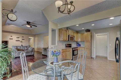 832 Lakecrest Dr, Moore, OK 73170 photo 15