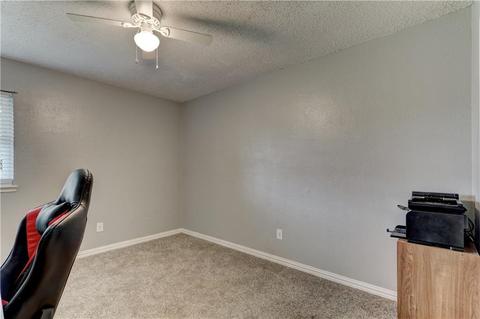 832 Lakecrest Dr, Moore, OK 73170 photo 22
