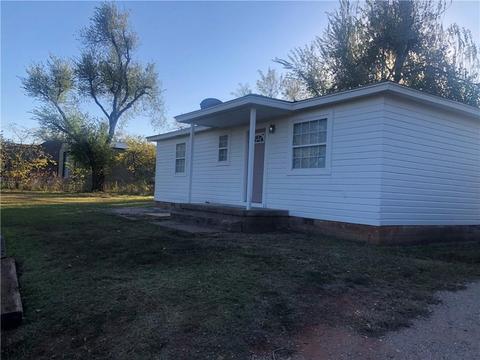 607 S Cemetery Rd, Tuttle, OK 73089 photo 1