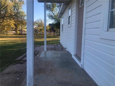 607 S Cemetery Rd, Tuttle, OK 73089 photo 2