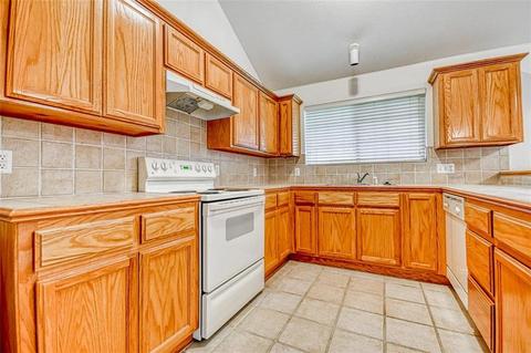 1747 Concord Dr, Norman, OK 73071 photo 11