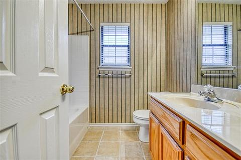 1747 Concord Dr, Norman, OK 73071 photo 24