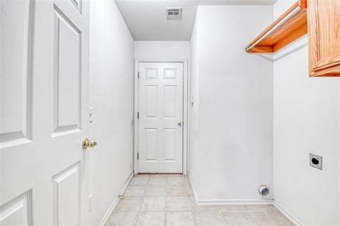 1747 Concord Dr, Norman, OK 73071 photo 14