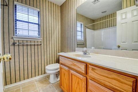 1747 Concord Dr, Norman, OK 73071 photo 25