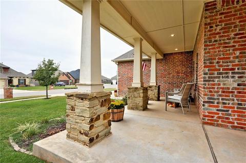 1322 Ladera Cir, Moore, OK 73160 photo 4