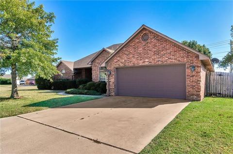 2813 Learly Ln, Altus, OK 73521 photo 1