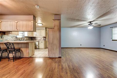 507 SW 4th St, Tuttle, OK 73089 photo 9