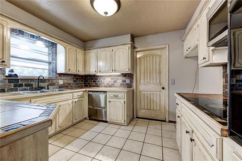 507 SW 4th St, Tuttle, OK 73089 photo 13