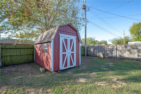 818 E Mosier St, Norman, OK 73071 photo 24