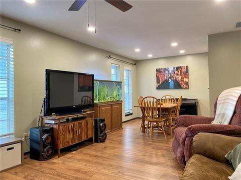 324 Memory Ln, Edmond, OK 73013 photo 9