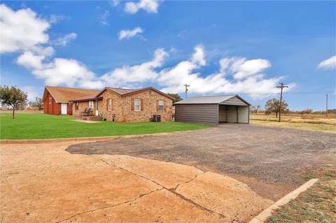 432 Main St, Lone Wolf, OK 73655 photo 4