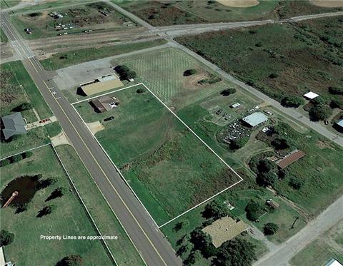 432 Main St, Lone Wolf, OK 73655 photo 2