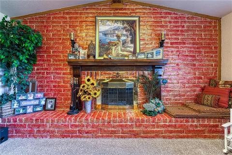 705 Comanche Trl, Altus, OK 73521 photo 3