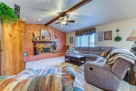 705 Comanche Trl, Altus, OK 73521 photo 5