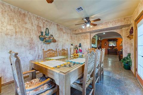 705 Comanche Trl, Altus, OK 73521 photo 8