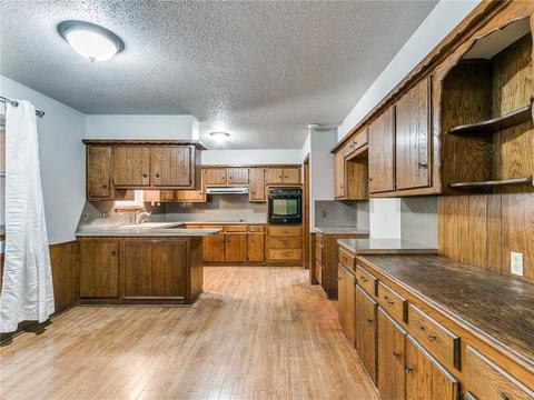 2925 N Downing, Bethany, OK 73008 photo 6