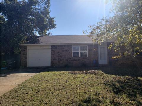 3400 E Noble St, Edmond, OK 73034 photo 1