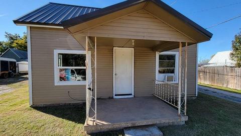 109 N 7th St, Mcloud, OK 74851 photo 4