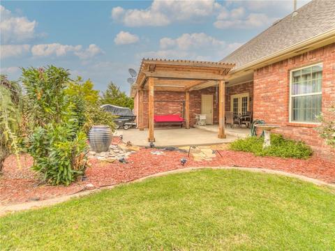 4207 Nugget Ln, Tuttle, OK 73089 photo 1