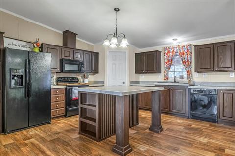 1106 E 18th Pl, Chandler, OK 74834 photo 6