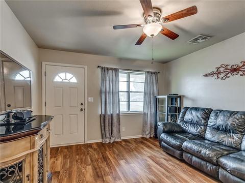 301 Elder Ln, Mustang, OK 73064 photo 6