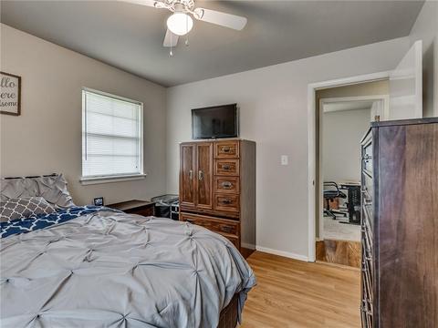 301 Elder Ln, Mustang, OK 73064 photo 13