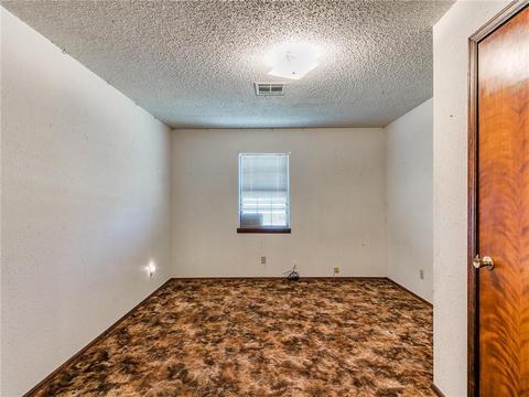 3913 SE 34th St, Moore, OK 73165 photo 24