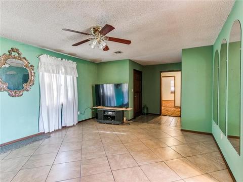 3913 SE 34th St, Moore, OK 73165 photo 8