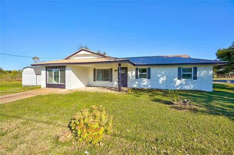 418 N Cimarron Rd, Tuttle, OK 73089 photo 2