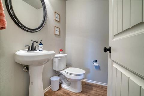 285 Cedar Tree Cir, Guthrie, OK 73044 photo 28