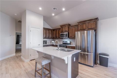 3500 Upland Ridge Dr, Yukon, OK 73099 photo 6