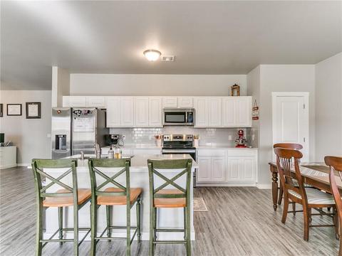 29279 Spur Cir, Mcloud, OK 74851 photo 5