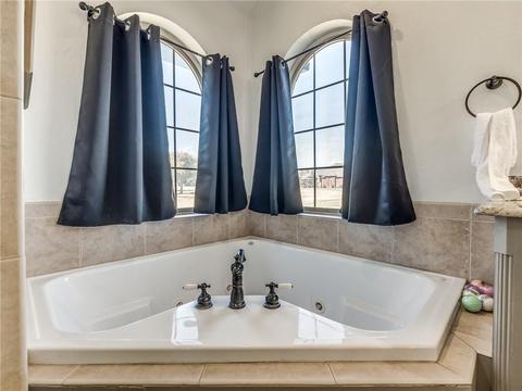 500 Chad Dr, Tuttle, OK 73089 photo 21