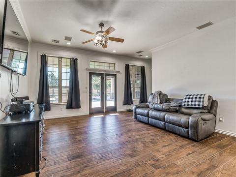 500 Chad Dr, Tuttle, OK 73089 photo 10