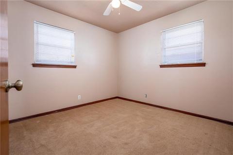 805 E Hayes St, Norman, OK 73071 photo 12