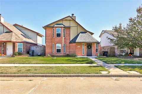 2108 Parkview Dr, Moore, OK 73170 photo 1